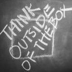 Pensamiento lateral: qué es, ejemplos y juegos para estimularlo en los niños